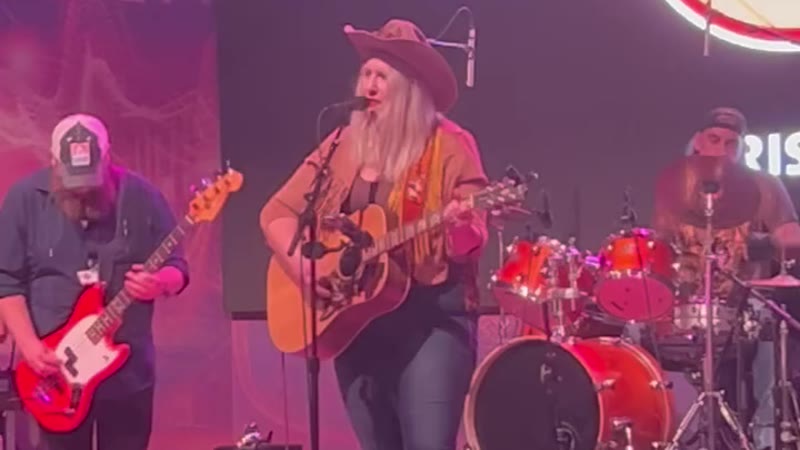 Hog Wild - Brittany Mullins Band